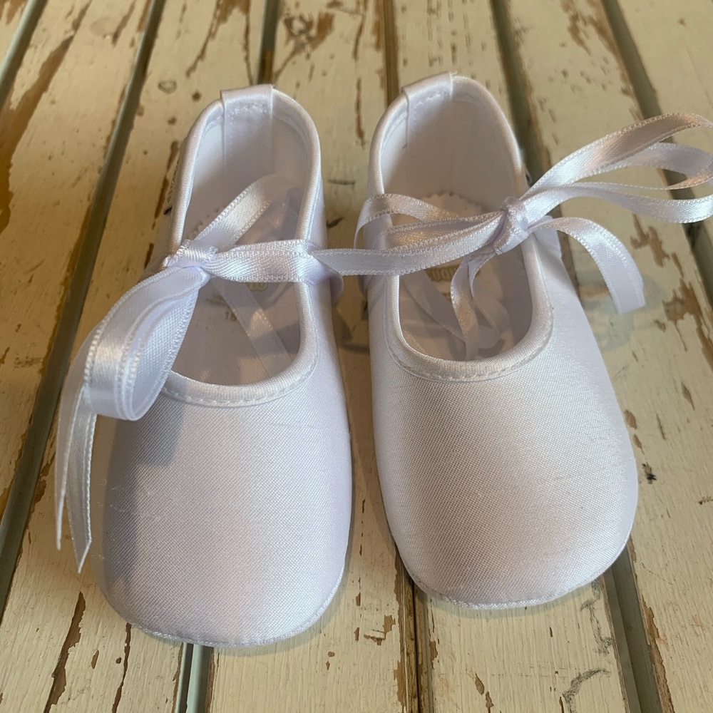 Cuquito Soft Taffeta Shoes
